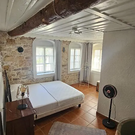 Nocleg ze śniadaniem Mimosa House