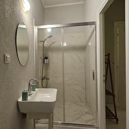 Mimosa House Nocleg ze śniadaniem *